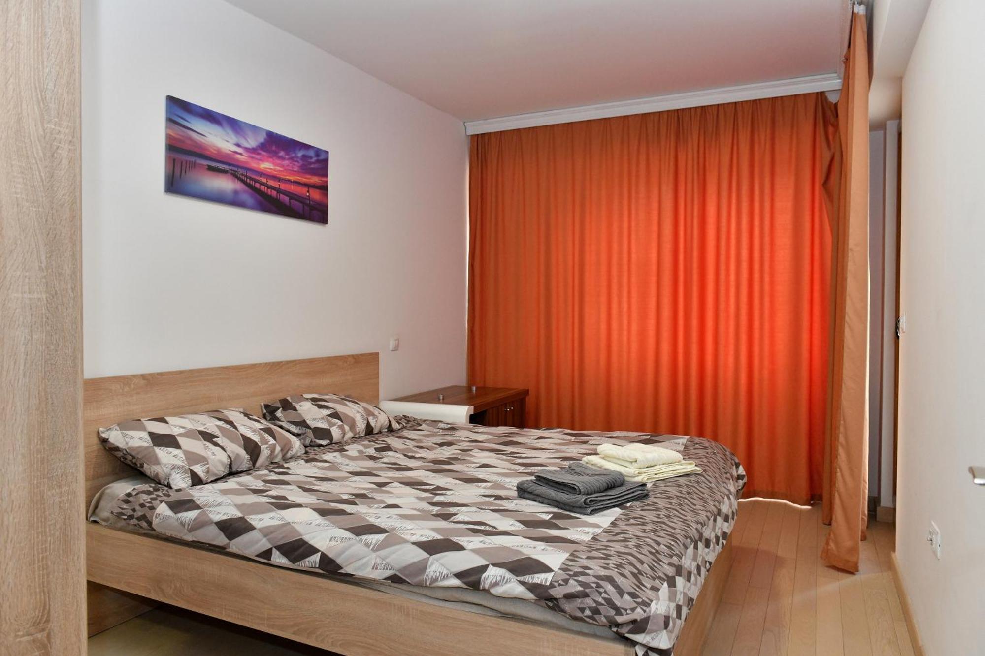 Skopje Starlight Apartments - Flatiron ภายนอก รูปภาพ