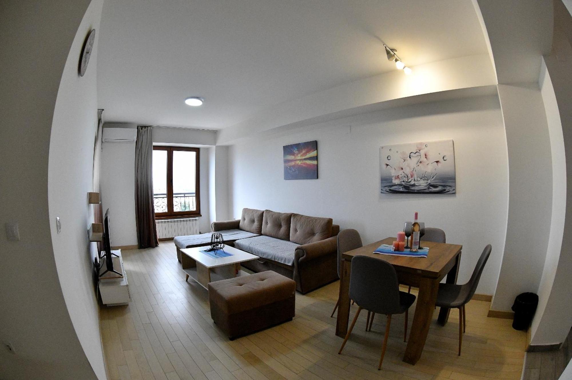 Skopje Starlight Apartments - Flatiron ภายนอก รูปภาพ