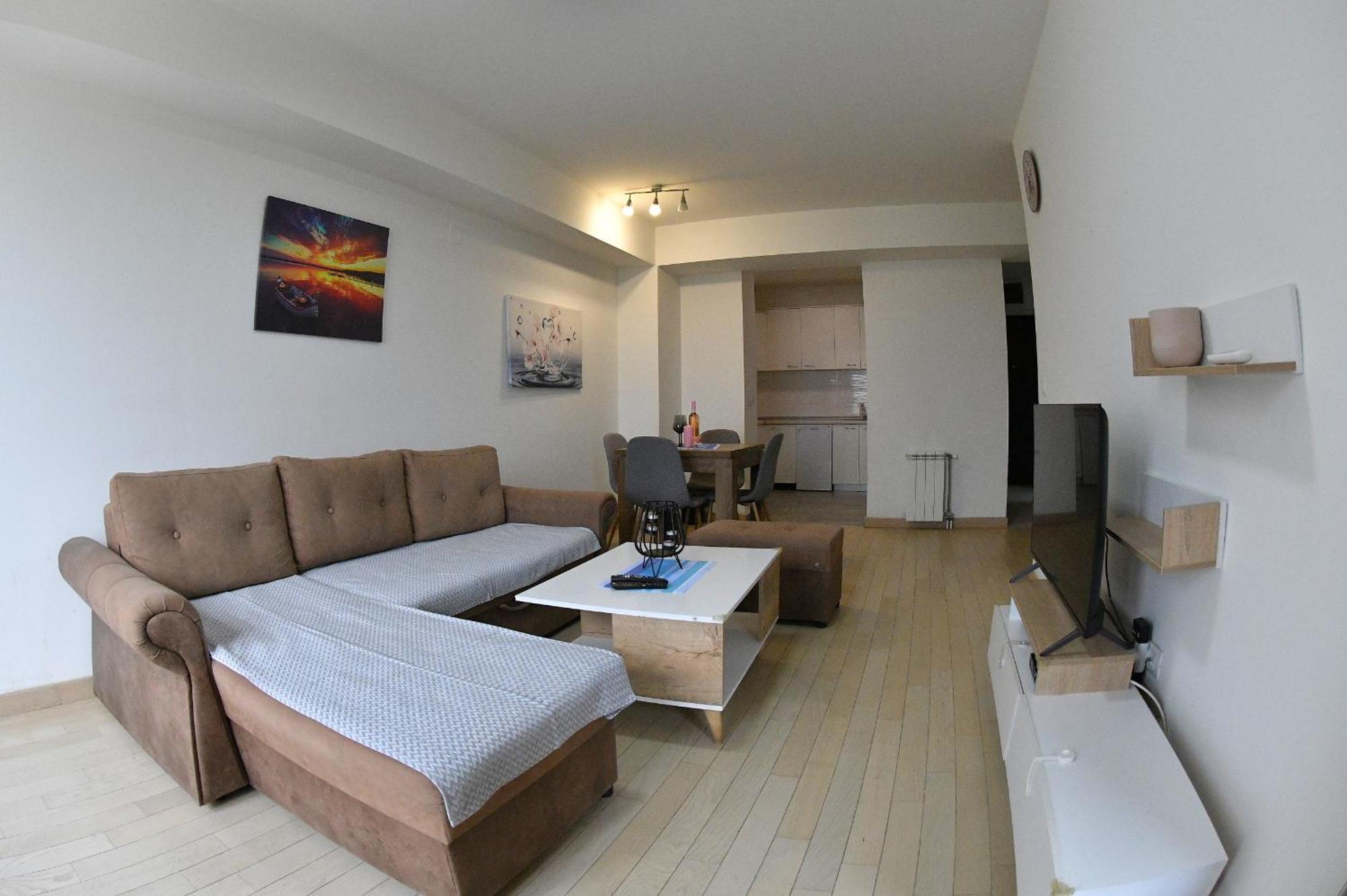 Skopje Starlight Apartments - Flatiron ภายนอก รูปภาพ